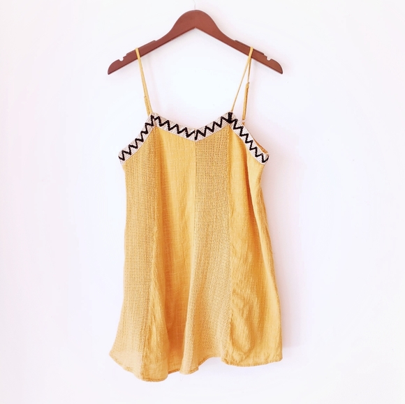 Urban Outfitters Dresses & Skirts - UO ENTRO Boho crochet aztek spaghetti strap dress